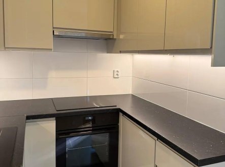 Pronájem bytu, 2+1, 63 m²