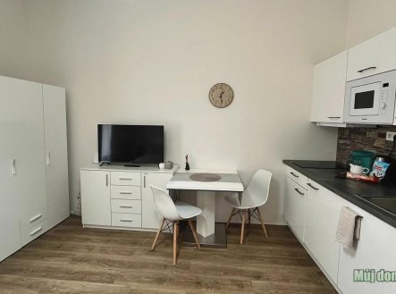 Pronájem bytu, 1+kk, 30 m²