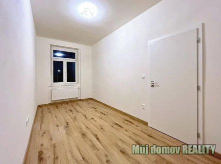 Pronájem bytu, 3+1, 69 m²