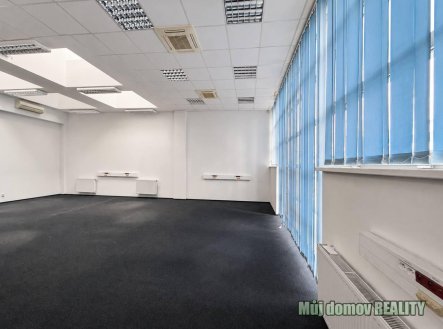 Pronájem kanceláře, 75 m²