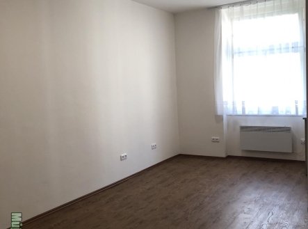 Pronájem bytu, 1+kk, 29 m²