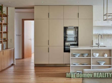 Pronájem bytu, 4+kk, 113 m²