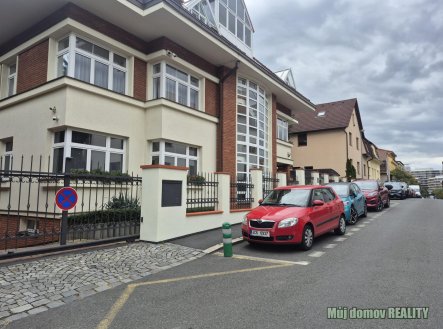 Pronájem bytu, 4+kk, 113 m²