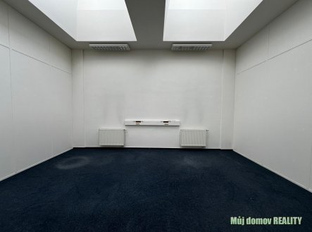 Pronájem kanceláře, 30 m²