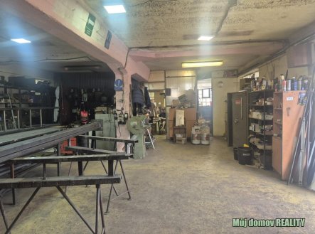 Pronájem výrobní prostory, 140 m²