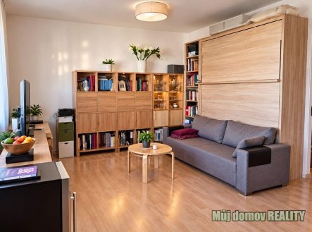 Pronájem bytu, 2+kk, 65 m²