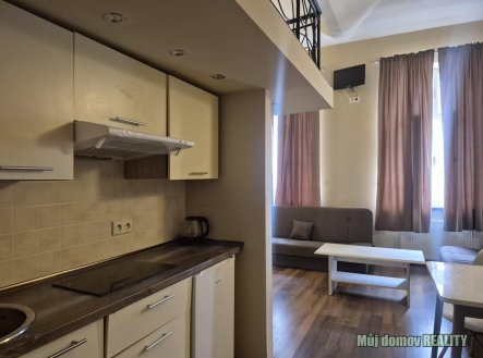 Pronájem bytu, 1+kk, 37 m²