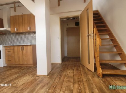 Pronájem bytu, 3+kk, 85 m²