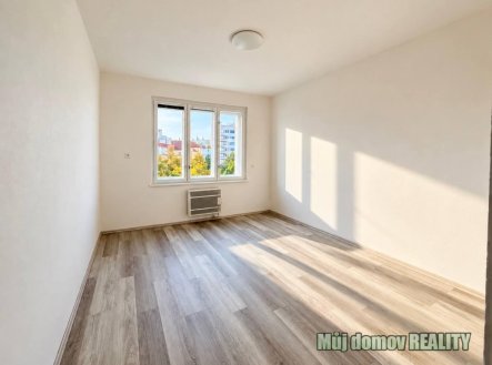 Pronájem bytu, 2+1, 57 m²