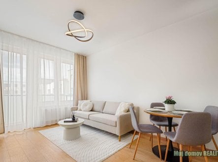 Pronájem bytu, 2+kk, 47 m²