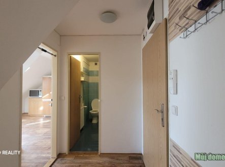 Pronájem bytu, 3+kk, 85 m²