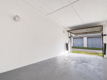 Prodej, garaz, 18 m2, Neratovice | Prodej - malý objekt/garáž