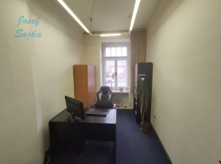 Pronájem kanceláře, 12 m²