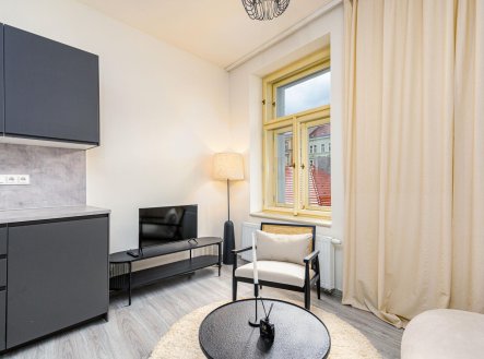 Pronájem bytu, 2+kk, 36 m²