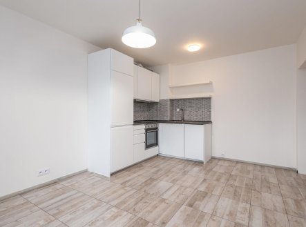 Pronájem bytu, 3+1, 80 m²