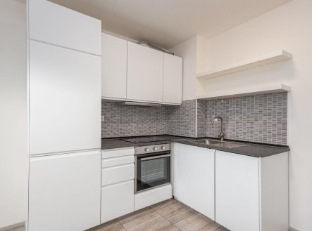 Pronájem bytu, 3+1, 80 m²