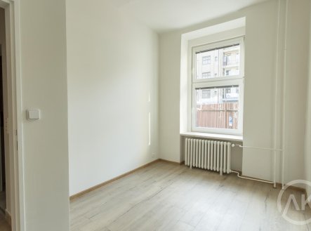 Pronájem bytu, 2+kk, 39 m²