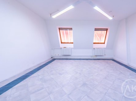 Pronájem kanceláře, 30 m²