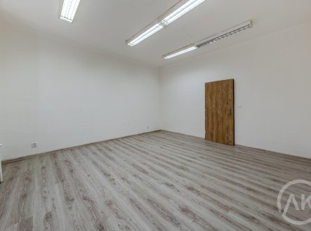 Pronájem bytu, 1+kk, 39 m²