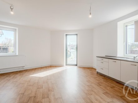 Pronájem bytu, 3+kk, 84 m²