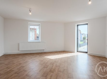 Pronájem bytu, 3+kk, 84 m²