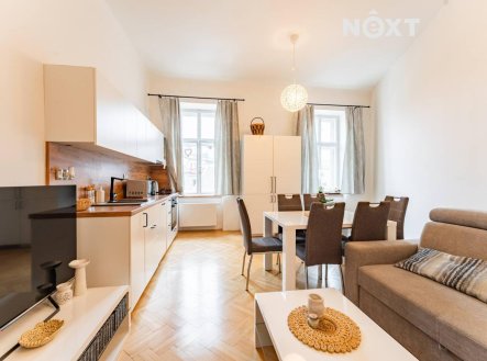 Prodej bytu, 5+kk, 100 m²