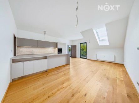 Prodej bytu, 3+kk, 97 m²