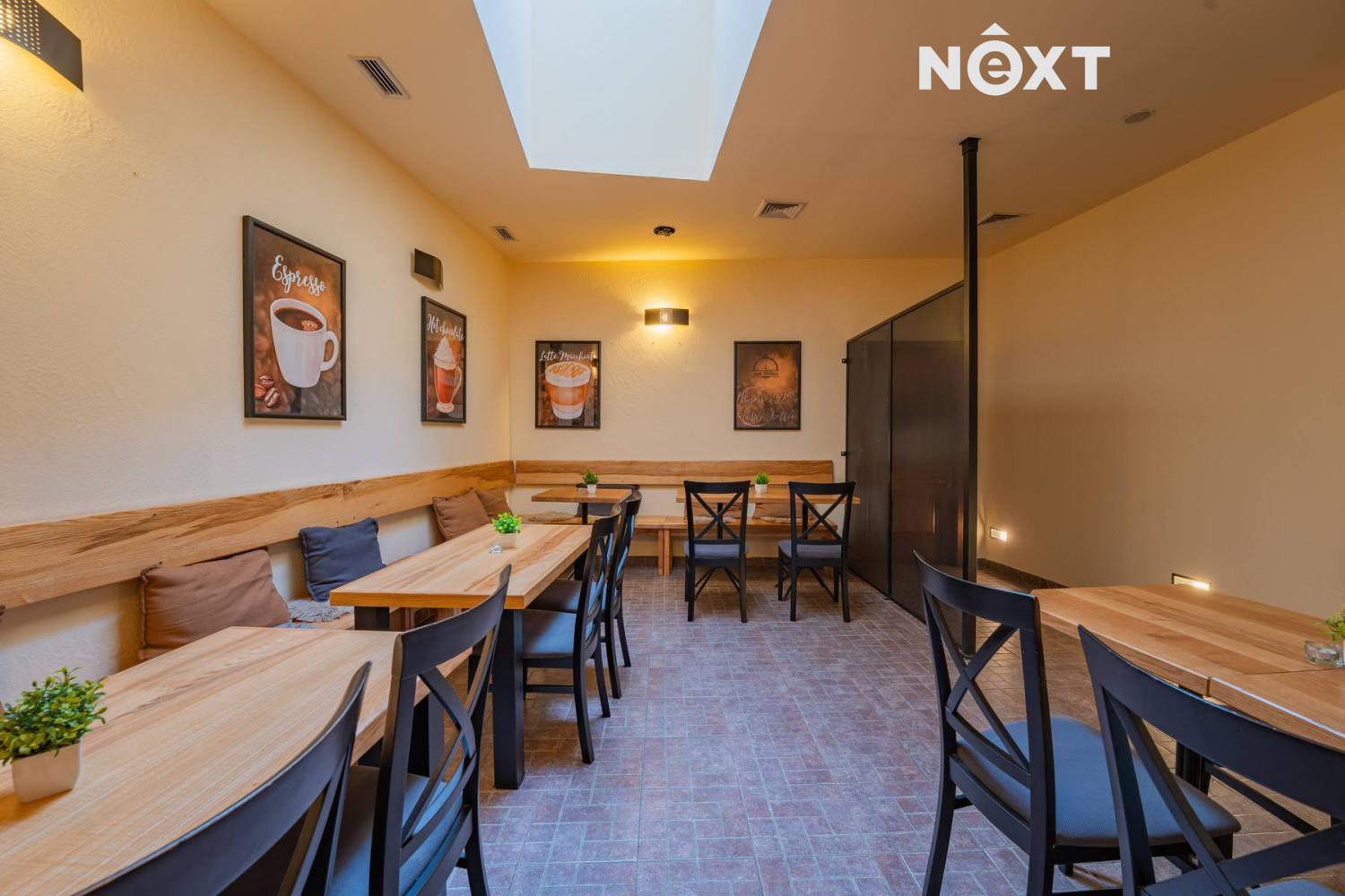 Pronájem komerční Restaurace, 153㎡