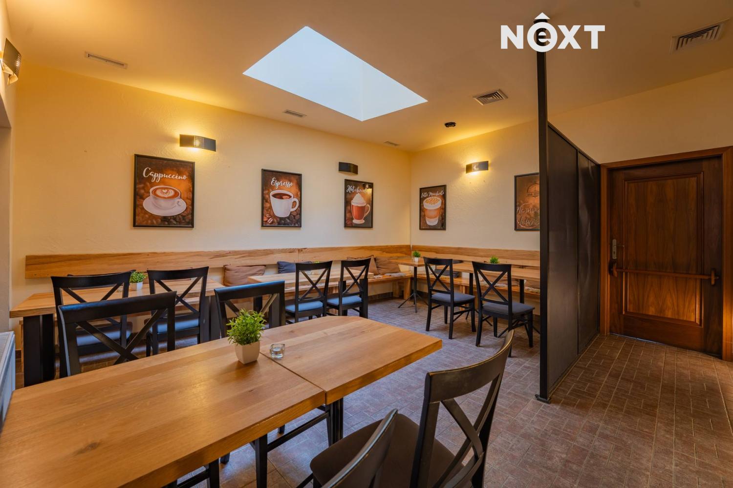 Pronájem komerční Restaurace, 153㎡