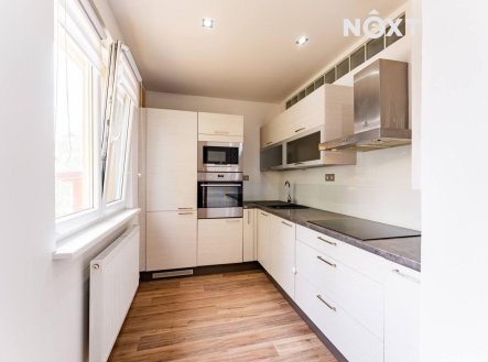 Pronájem bytu, 3+1, 58 m²