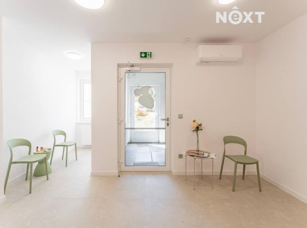 Pronájem komerčního objektu, jiný, 200 m²