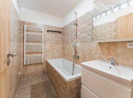 Pronájem bytu, 3+kk, 47 m²