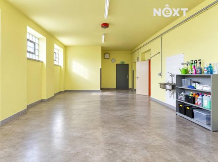 Prodej komerčního objektu, obchodní centrum, 791 m²