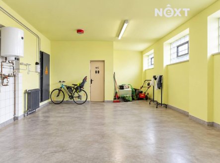 Prodej komerčního objektu, obchodní centrum, 791 m²