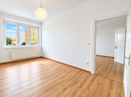 Pronájem bytu, 2+1, 50 m²