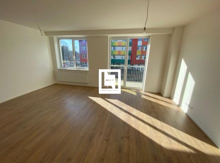 Pronájem bytu, 3+kk, 71 m²