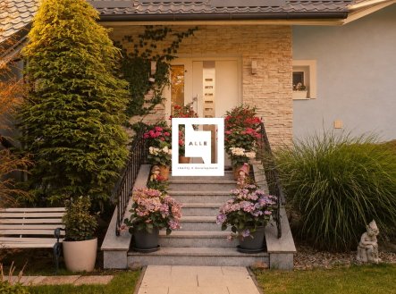 Prodej domu/vily, 326 m²