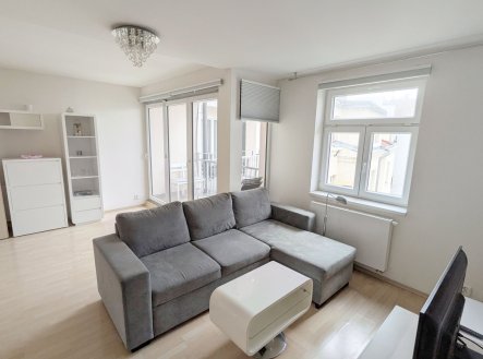 Pronájem bytu, 2+kk, 47 m²