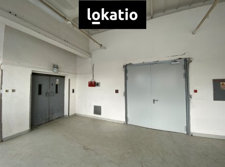 Pronájem komerčního objektu, sklad, 1 512 m²