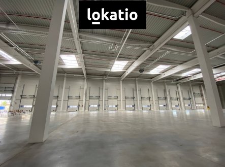 Pronájem komerčního objektu, sklad, 4 323 m²