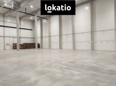 Pronájem komerčního objektu, sklad, 944 m²