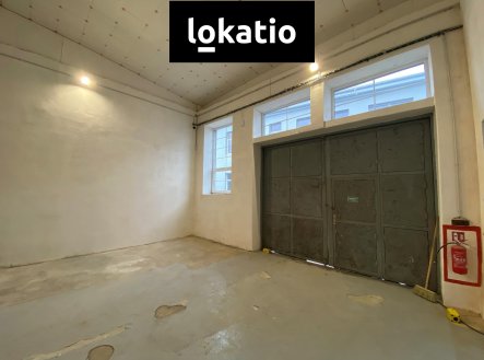 Pronájem komerčního objektu, sklad, 100 m²