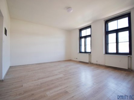 Pronájem bytu, 1+1, 42 m²