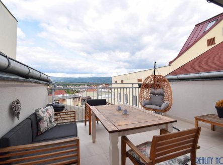 Pronájem bytu, 4+kk, 116 m²