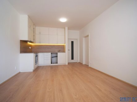 Pronájem bytu, 2+kk, 50 m²