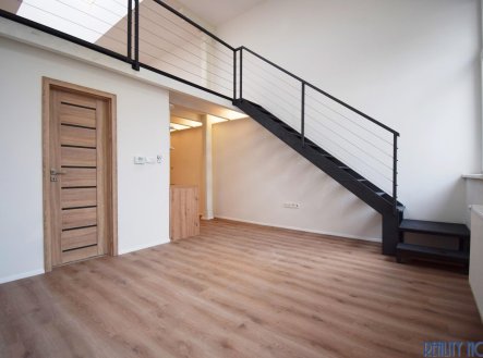 Pronájem bytu, 3+kk, 57 m²