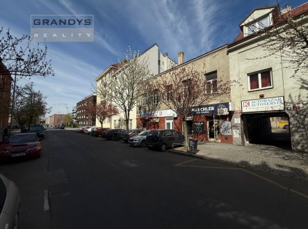 Prodej nájemního domu, 400 m²