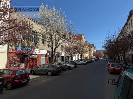 Prodej nájemního domu, 400 m²