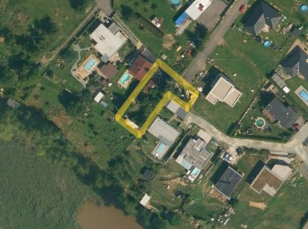Prodej pozemku pro bydlení, 713 m²