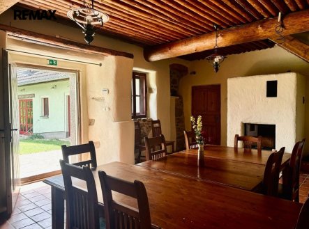 Pronájem bytu, 3+kk, 120 m²